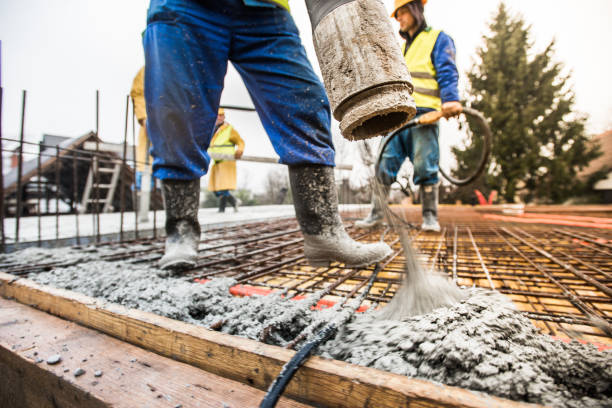 Best Residential Concrete Services  in Jeffersonville, OH